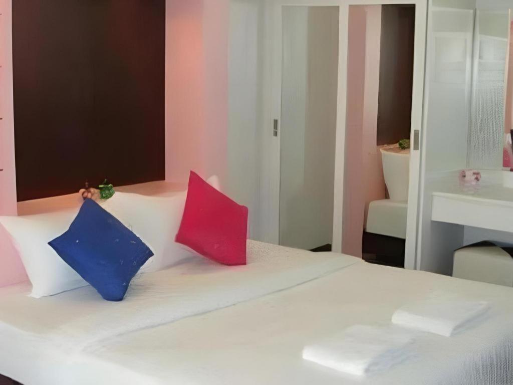 Huay Kaew Palace 1 Hotel Chiang Mai Bagian luar foto