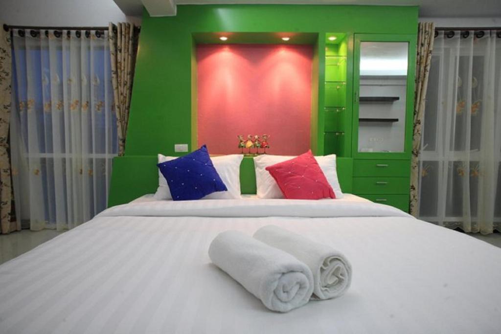 Huay Kaew Palace 1 Hotel Chiang Mai Bagian luar foto