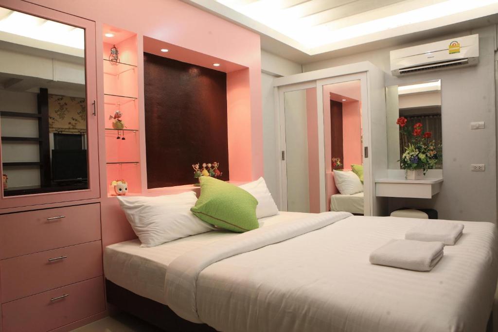 Huay Kaew Palace 1 Hotel Chiang Mai Ruang foto